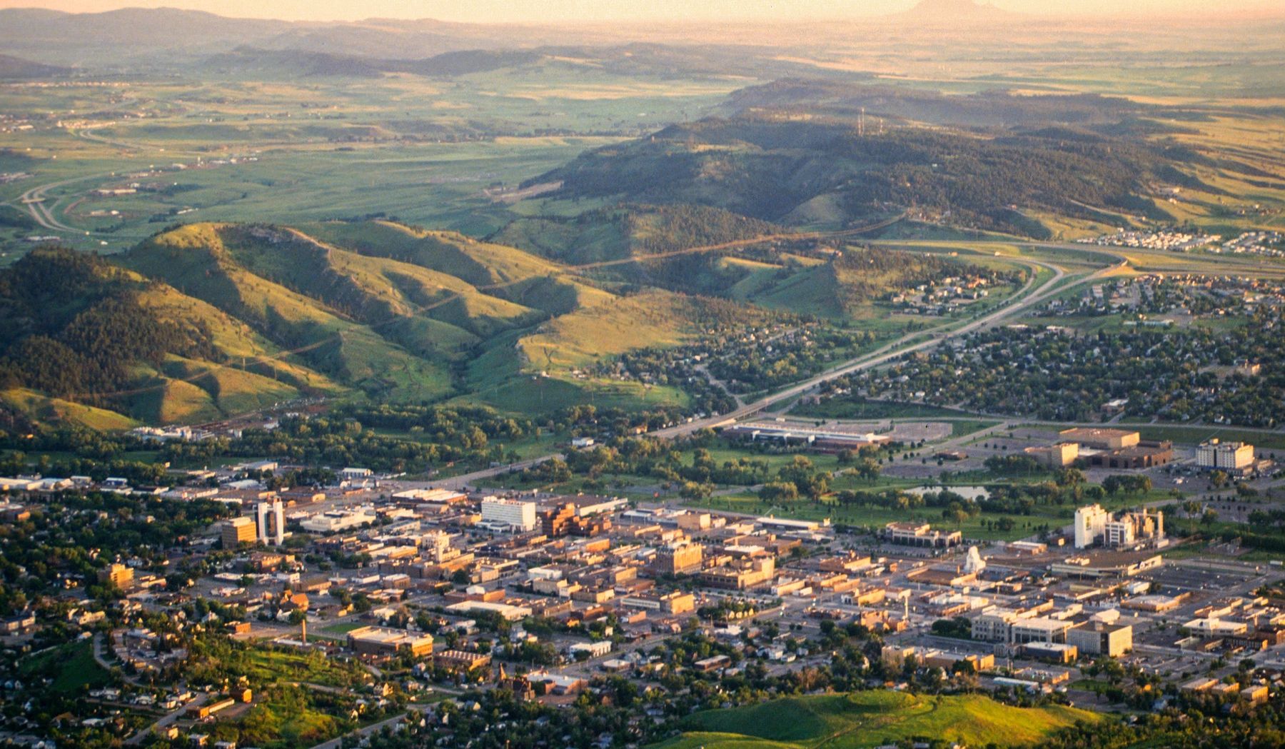 Real Estate SUN REAL ESTATE